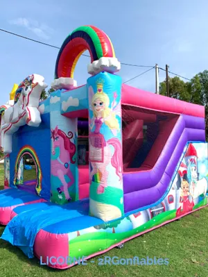 Avril en Famille: jeux gonflables