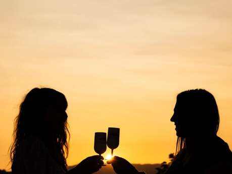 Soirée yoga shopping & dégustation Domaine Val Gilly  