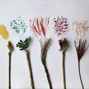 Ateliers fabrique tes pinceaux avec Myrtil