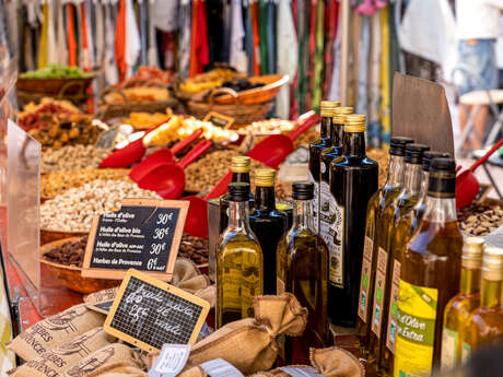 Marché artisanal Port  