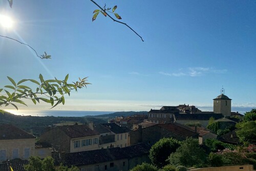 Visite insolite : Au cœur de Ramatuelle en juillet