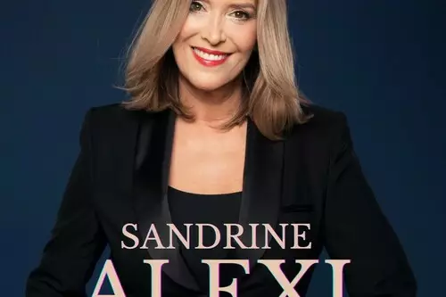 Drôle d’été à Ramatuelle – Sandrine Alexi – Love inclusive